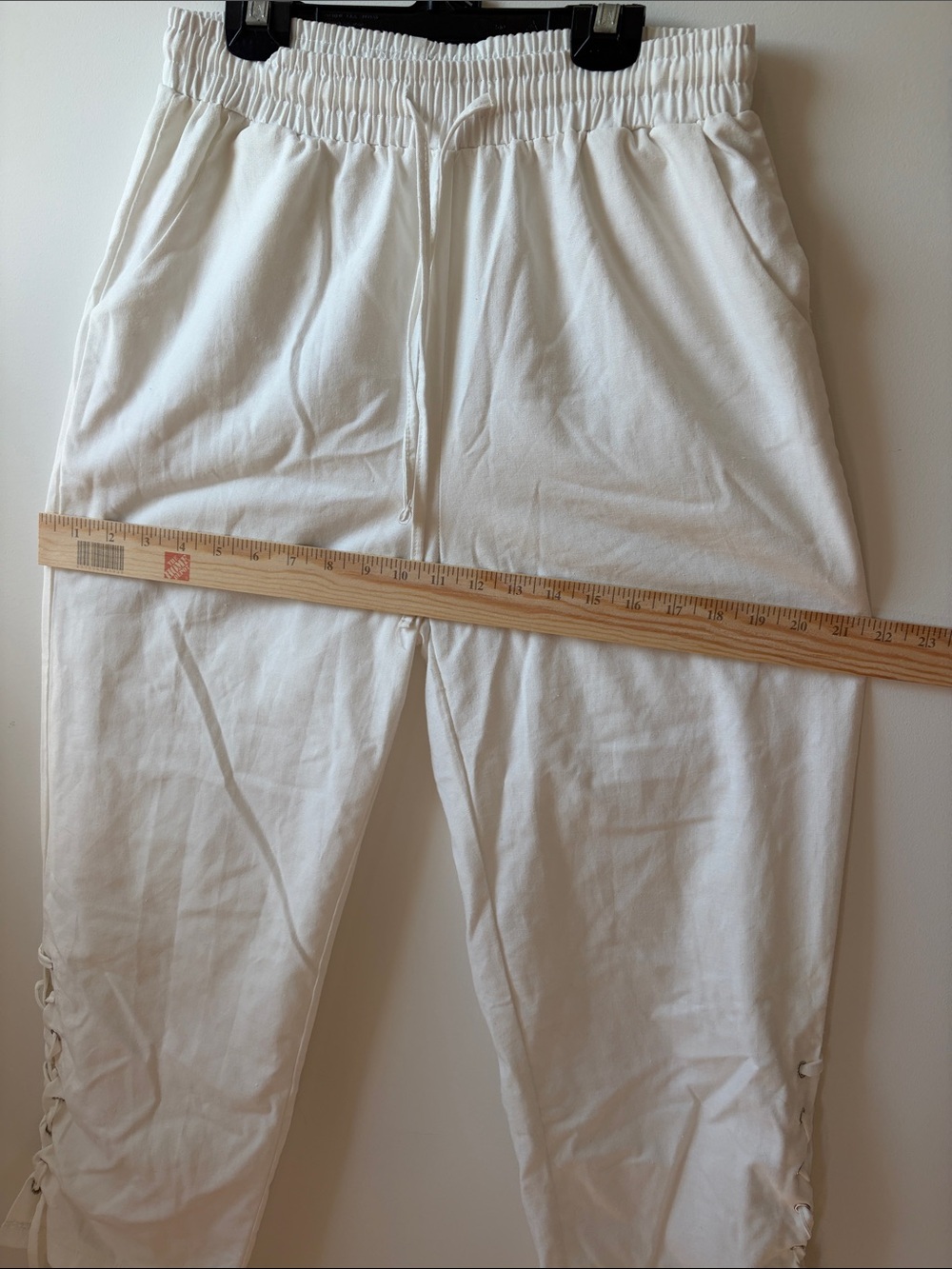 White Lace-Up Drawstring Capris - Picture 10 of 11